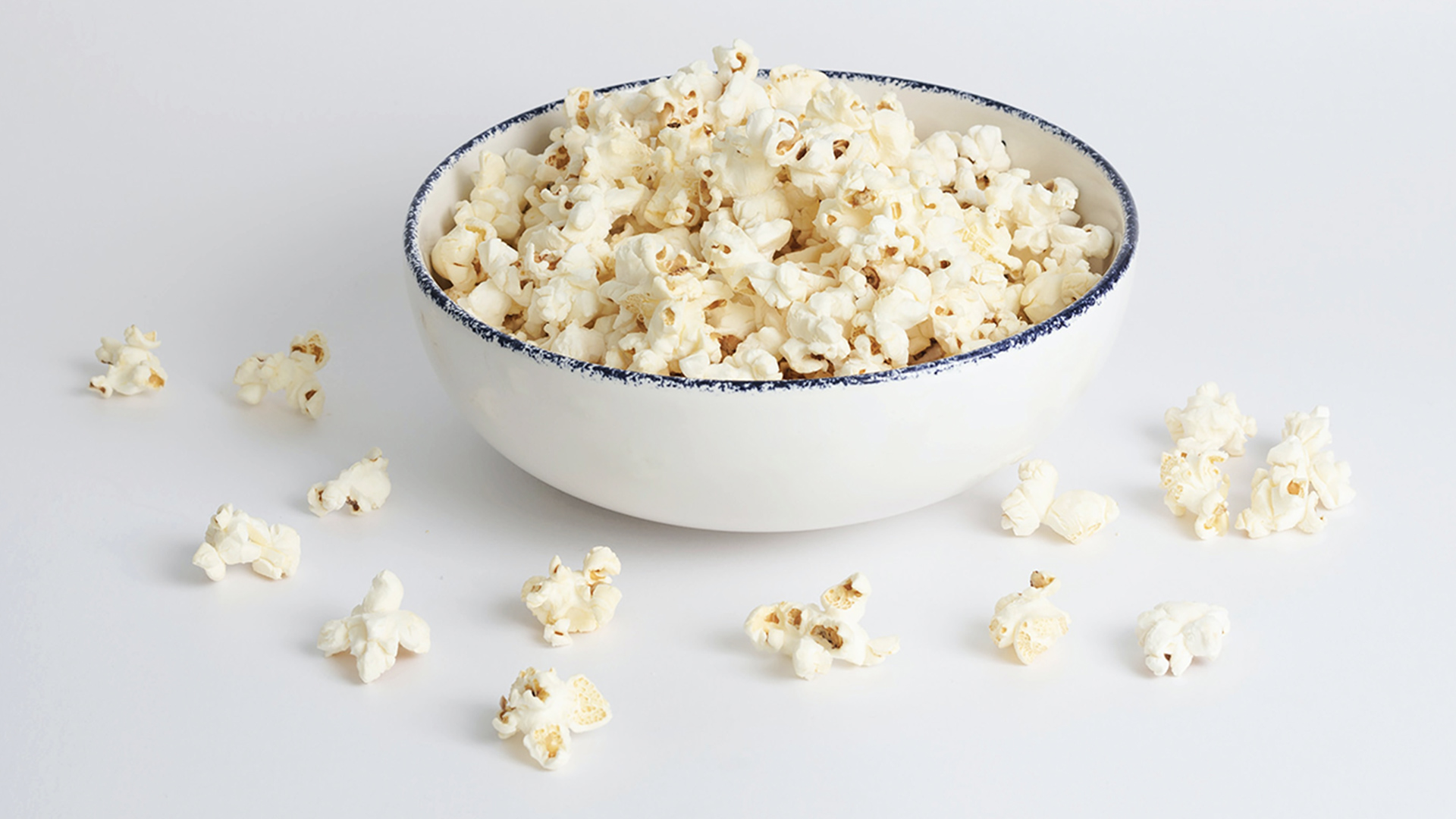 Popcorn in a bowl