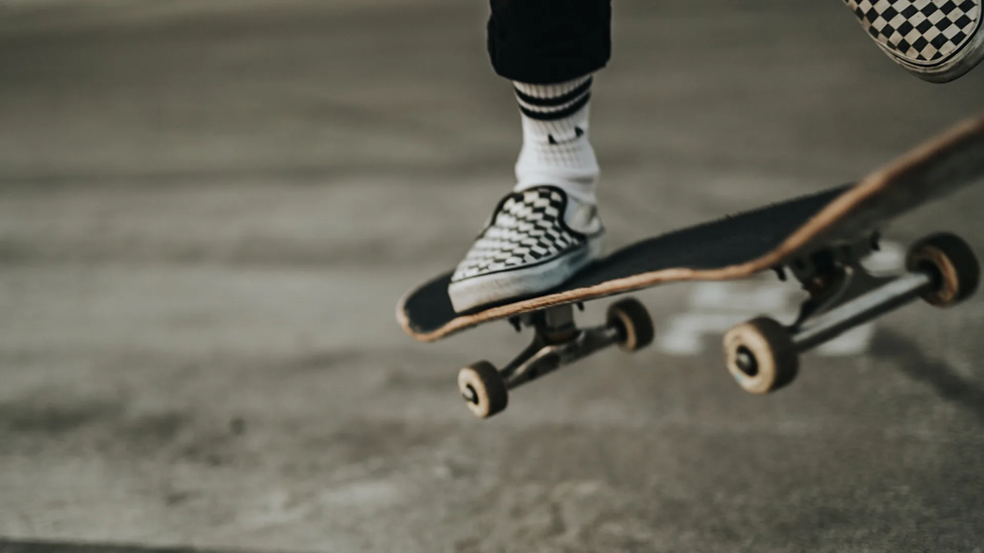 Skateboarder mid air