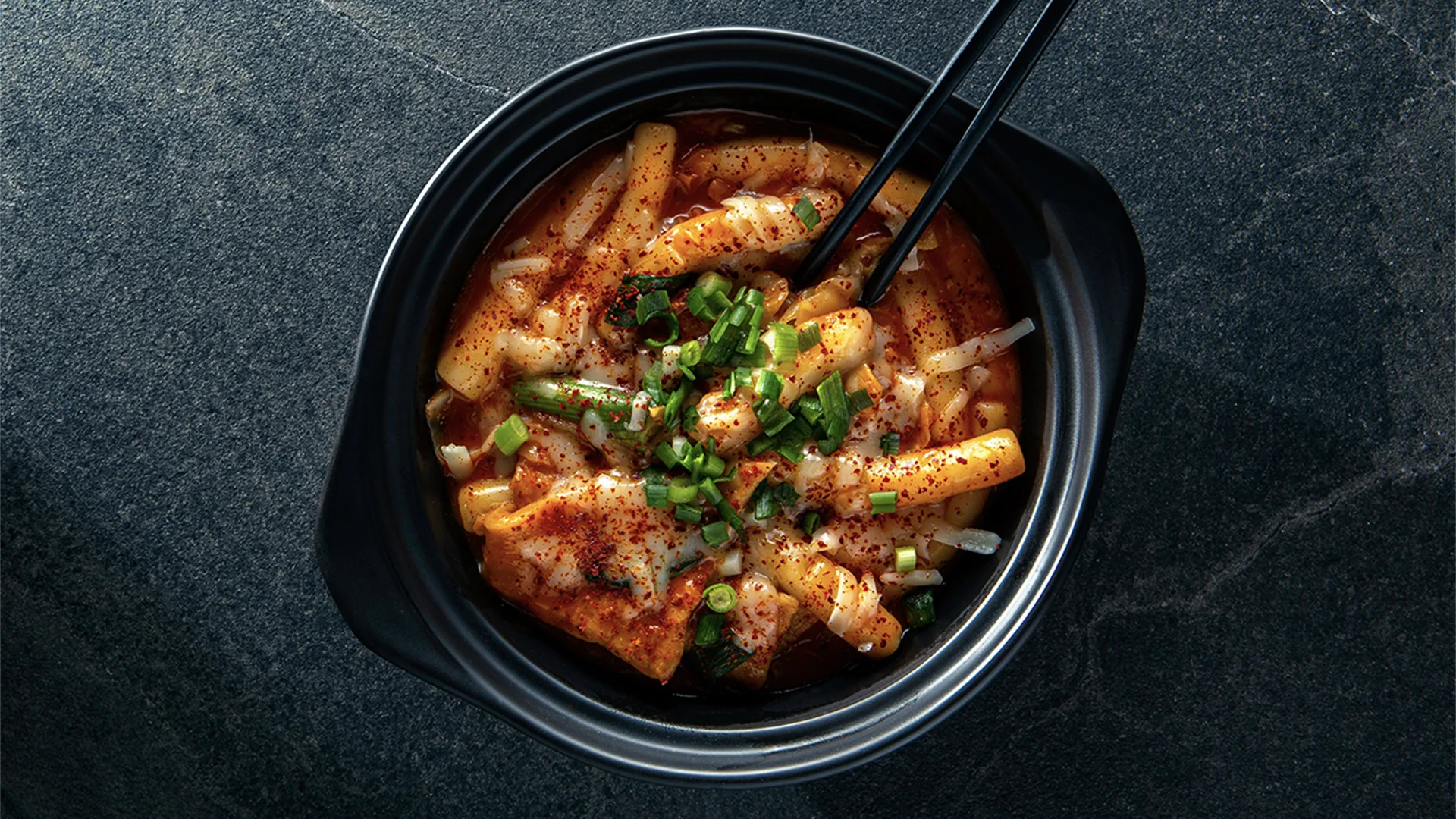 Bowl of spicy Korean dish tteokbokki