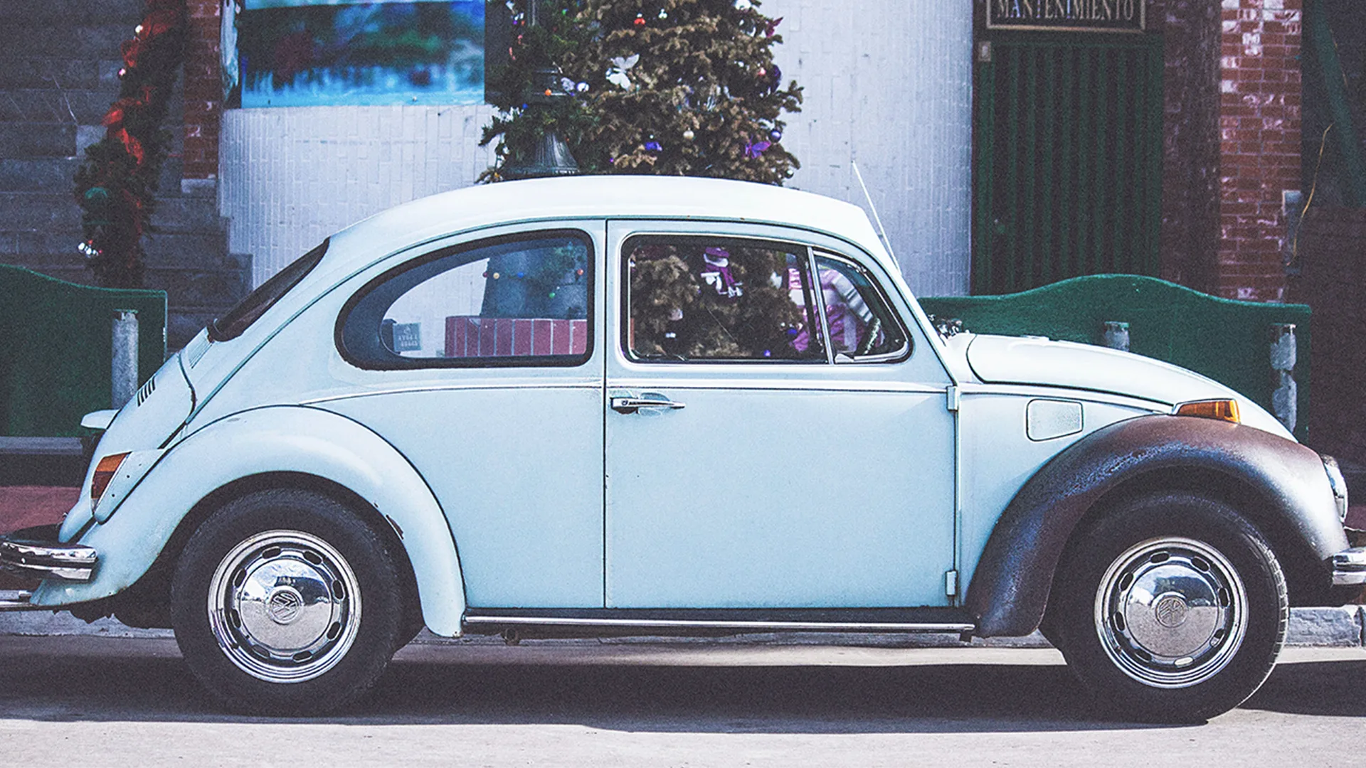 Vintage white Beetle
