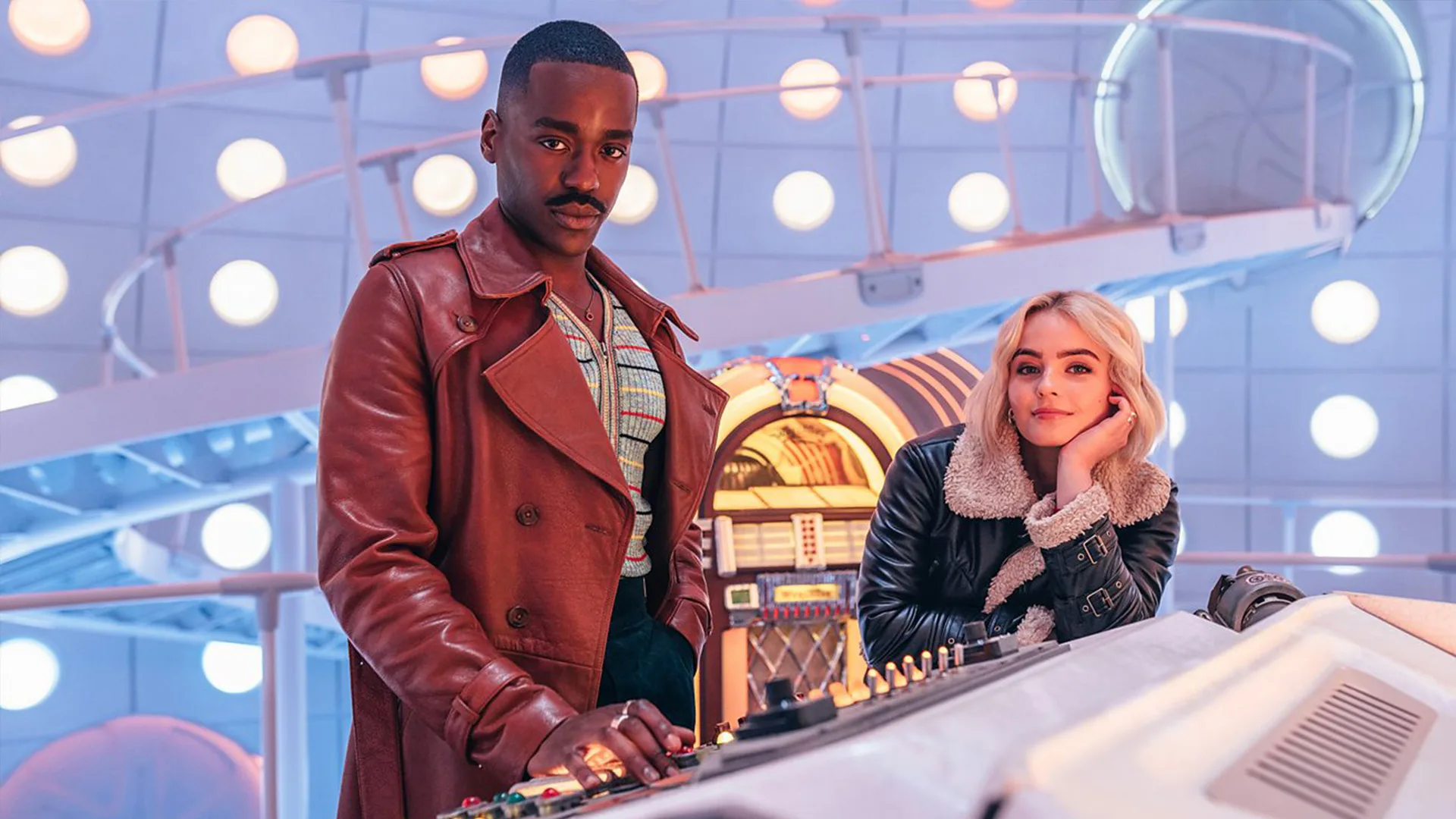 Actors Ncuti Gatwa and Millie Gibson who play the Doctor and Ruby Sunday inside the tardis